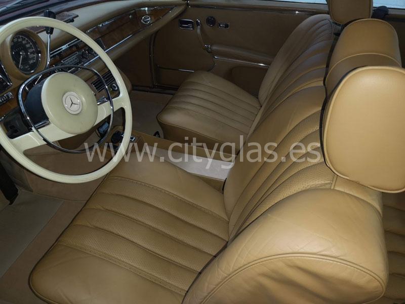 Restauración de Coches Clásicos 1 Restauración tapicería piel madrid